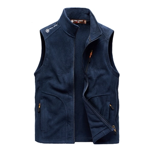 Gilet en polaire bleu foncé pour homme avec col montant et texture en polaire chaude dense