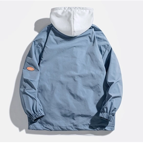 Vue arrière de la veste décontractée pour hommes avec design color-block et écusson