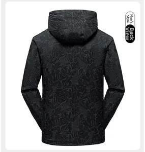 Vue arrière veste extérieure homme avec imprimé floral sombre et design à capuche