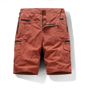 Short cargo en coton rouge brique pour homme avec poches multiples et fermetures