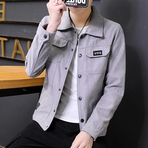 Giacca da uomo in finto camoscio grigio con tasche sul petto e stile camicia utility