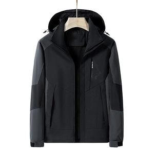 Outdoor-Kapuzenjacke für Herren aus winddichtem Stoff mit grauem Patchwork-Design
