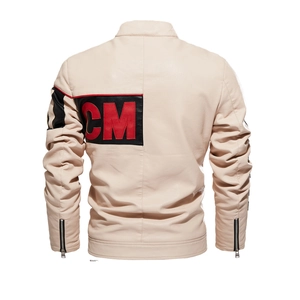 Vista posteriore della giacca da motociclista beige in ecopelle con blocchi di colore e CM
