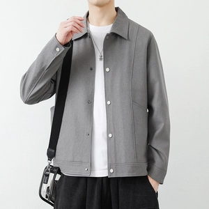 Minimalistische graue Herrenjacke mit Reverskragen und Metalldruckknöpfen im modernen Stil