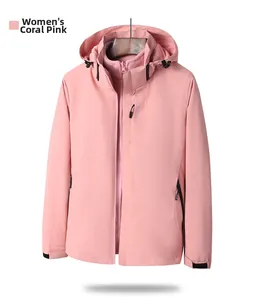Détail de la veste 3-en-1 rose corail pour femme avec capuche réglable et doublure polaire
