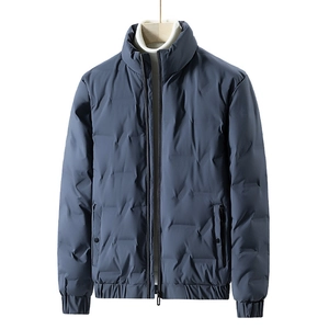 Stilvolle herren pufferjacke in blaugrau mit stehkragen und winddichten bündchen für herbst