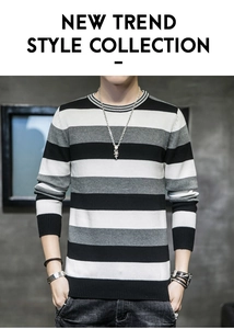 Détail d'un pull pour hommes à col rond avec un tissu en maille rayé noir blanc et gris