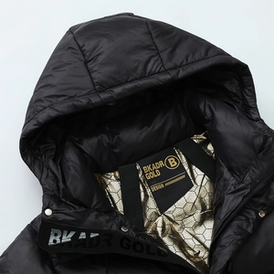 Herren Winter Daunenjacke in Schwarz mit goldener Thermo-Hitzereflexions-Innenseite