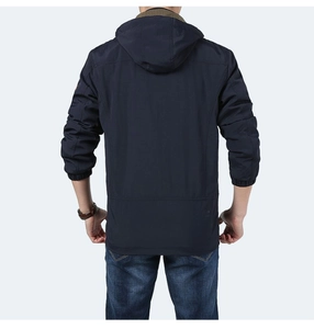 Vue arrière de la veste d'extérieur bleu marine à capuche avec poignets élastiques et couture