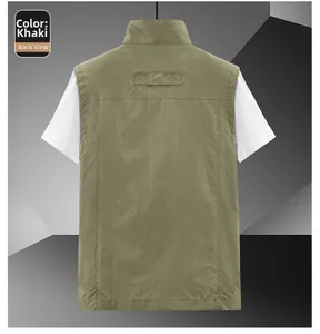 Vue arrière du gilet outdoor kaki montrant la texture du tissu et les coutures