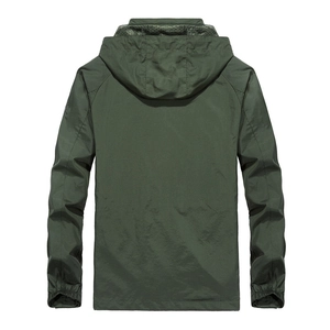Men's casual green hooded jacket featuring water-repellent fabric and mesh lining