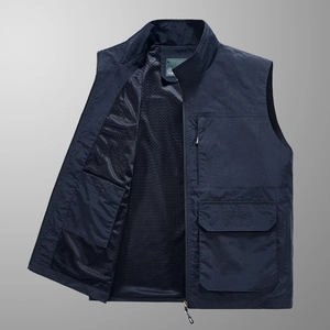 Herren Outdoor Weste mit vielen Taschen, atmungsaktivem Netzfutter und Stehkragen