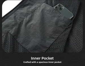 Detail of inner mesh lining and large capacity pocket with a smartphone inside