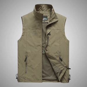 Men Outdoor Multi Pocket Fishing Vest Stand Collar Zip Up Breathable Mesh Lining Photography Workwear Gilet Loose Waistcoat
