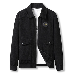 Veste en velours côtelé noir pour homme avec col rabattu et écusson brodé chic