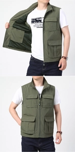 Vue détaillée du gilet utilitaire vert armée à poches avec doublure en maille respirante