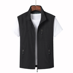 Men Outdoor Cargo Vest Lightweight Breathable Mesh Lining Multi Pocket Stand Collar Zipper Waistcoat Fishing Photography Workwear