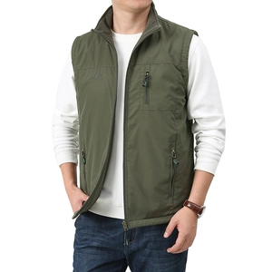 Men's outdoor reversible fleece vest with stand collar and zipper pockets in army green