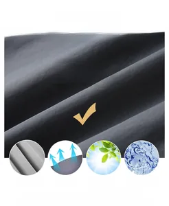 Détail macro du tissu gris foncé imperméable et respirant à séchage rapide pour gilet de sport