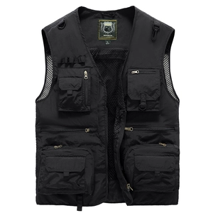 Men's black multi-pocket mesh quick-dry vest for fishing and outdoor photography use