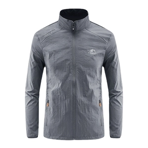 Veste de protection solaire homme en soie glacée avec col montant et poches zippées