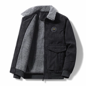 Herren Winterjacke aus schwarzem Cord mit dickem grauen Fleecefutter und Brusttasche