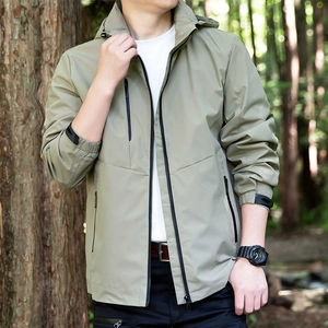 Men Outdoor Hooded Jacket Windproof Waterproof Casual Lightweight 100% Polyester Windbreaker Coat For Hiking Trekking Daily Wear