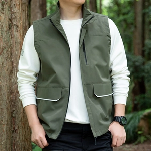Outdoor olive green mens utility vest with stand collar and multiple functional pockets