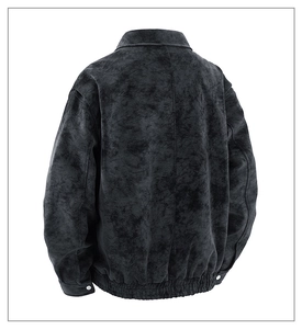 Vue arrière détaillée d'un blouson aviateur en similicuir vintage avec ourlet élastique