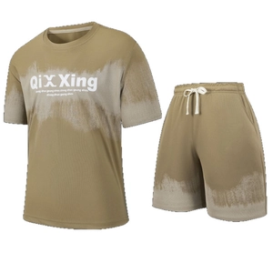 Men's summer sportswear set with olive green ombre t-shirt and drawstring shorts