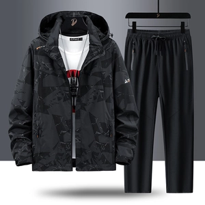 Men's Sports Tracksuit Polyester Camouflage Hooded Jacket And Jogger Pants Casual Athletic Outfit For Outdoor Exercise
