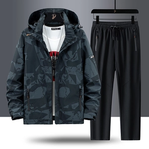 Men's two-piece tracksuit with dark gray camo hooded jacket and black joggers set