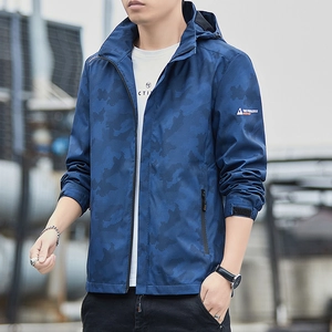 Veste à capuche d'extérieur pour homme bleu marine avec texture nid d'abeille et camouflage