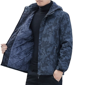 Men's outdoor hooded jacket with hexagon camo pattern and warm thick fleece lining