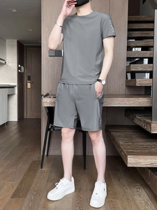 Men's summer quick-dry gray sports set with short-sleeved t-shirt and matching shorts