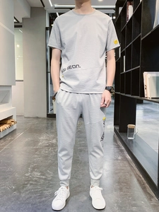 Completo Sportivo Casual da Uomo Top E Pantaloni Maglietta a Maniche Corte E Pantaloni Traspirante Misto Nylon Estate