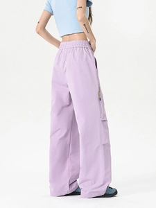 Lavender high-waisted wide-leg cargo pants for casual outdoor commuting and street style