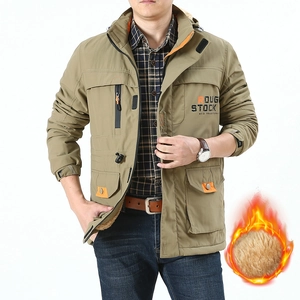 Herren Outdoor-Vliesjacke in Khaki, wasserdicht mit orangefarbenen Akzenten und vielen Taschen