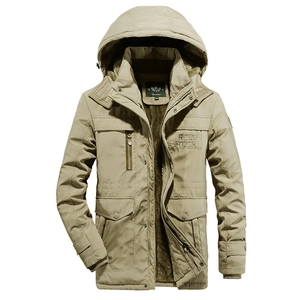 Parka d'hiver kaki pour hommes avec doublure polaire chaude et design multi-poches