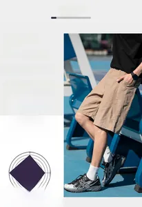 Dettagli dei pantaloncini outdoor kaki in tessuto tecnico idrorepellente ed asciugatura