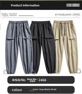Détails du pantalon cargo avec taille élastique et poches latérales en trois coloris