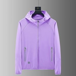 Men's purple sun protection jacket with UPF 50+ breathable fabric and zip pockets