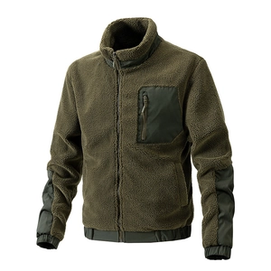 Chaqueta de forro polar de lana de cordero verde oliva para hombre con cuello alto