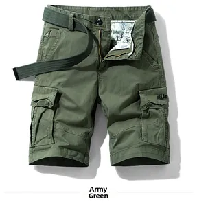 Détail du short cargo vert armée avec broderie RELAX et ceinture tissée assortie