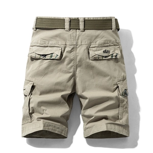 Short cargo kaki pour homme avec ceinture tressée verte et poches utilitaires style décontracté