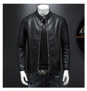 Détail du blouson en cuir noir pour homme avec fermeture éclair en métal et col montant