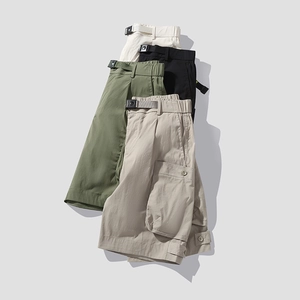 Short cargo décontracté pour homme en blanc, noir, vert et kaki avec poches