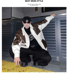 Stile urban di una giacca in pelle PU bicolore con inserti a contrasto e dettagli
