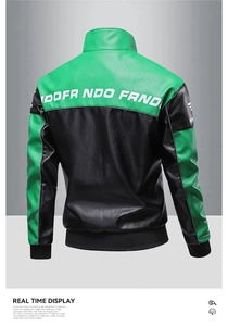 Rückansicht der grün-schwarzen Bikerjacke mit auffälligem DOFR NDO FRND Schriftzug
