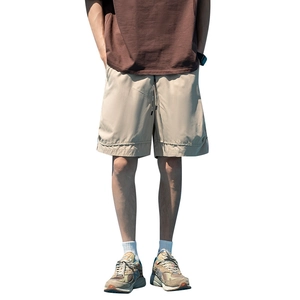 Pantaloncini sportivi da uomo in seta di ghiaccio color kaki con coulisse regolabile